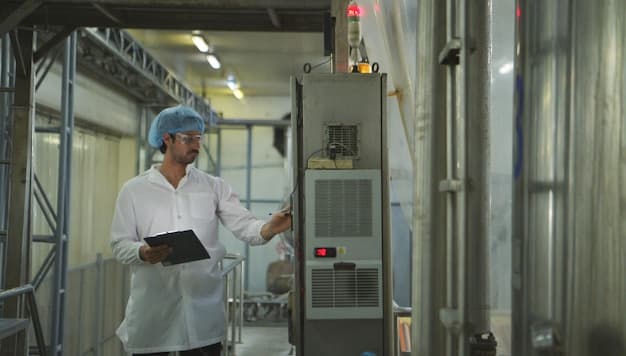 Cold Chain Equipment Maintenance: Preventing the $35 Billion Annual Food Spoilage Problem